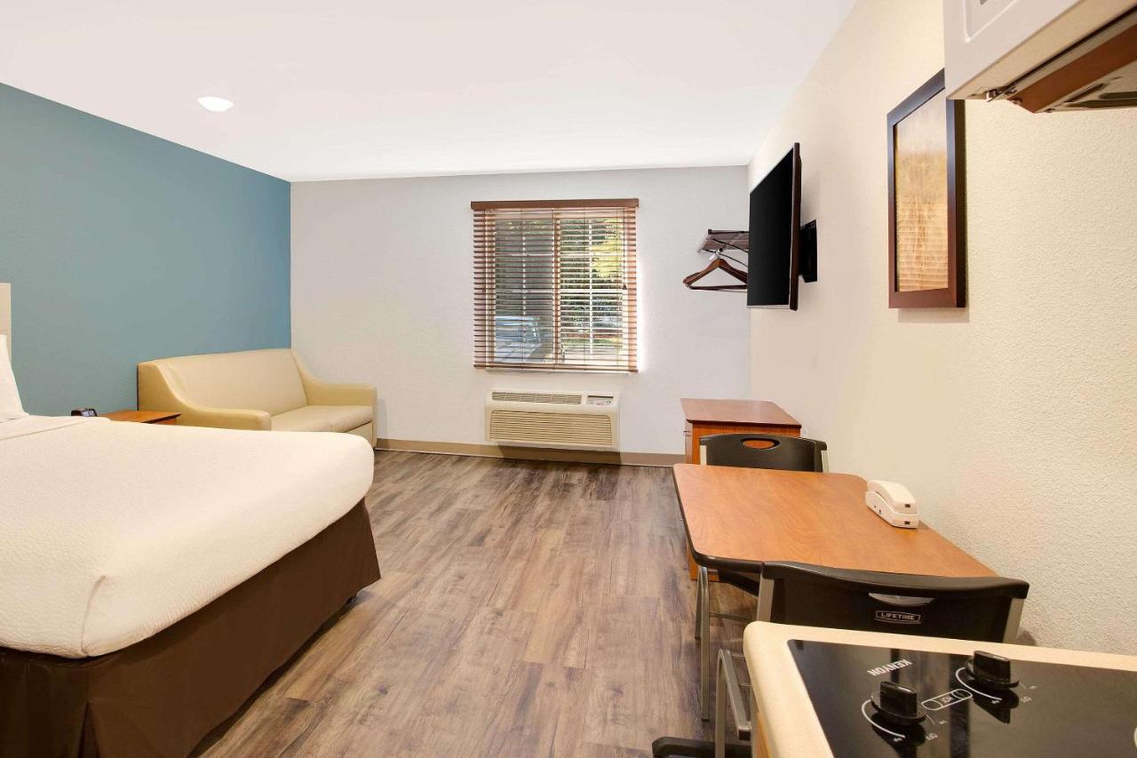 Woodspring Suites Charlotte Shelby Exterior photo